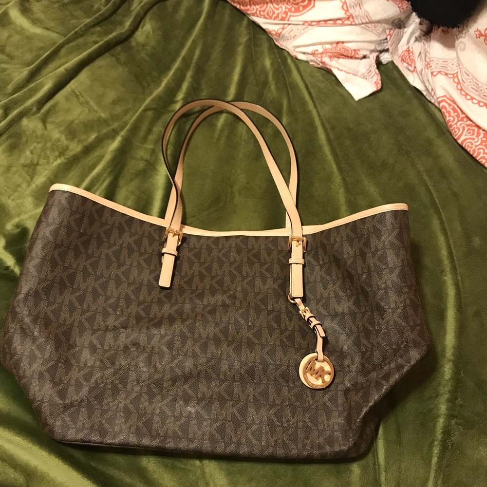 AUTHENTIC MICHAEL KORS LARGE TRAVEL SET TOTE